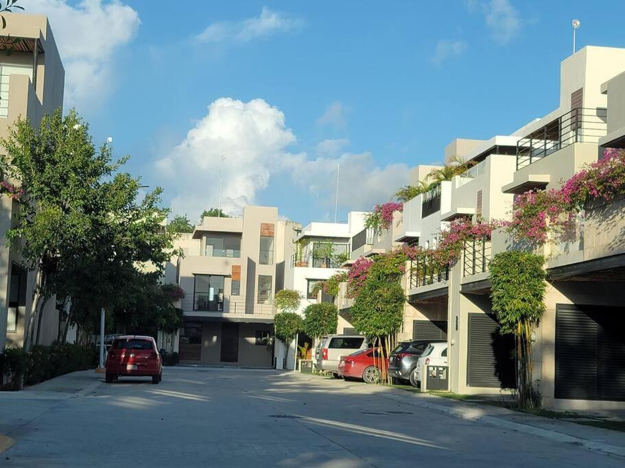 Amazing Dream Home In Gated Community Playa del Carmen Bagian luar foto
